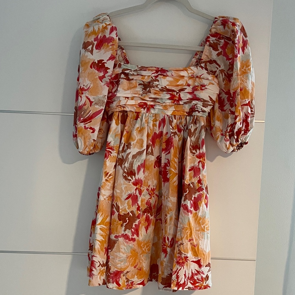 Abercrombie & Fitch Floral Puff Sleeve Dress